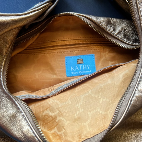 Vintage Y2K Gold Studded Hobo with Charm Keychains - Picture 8 of 11